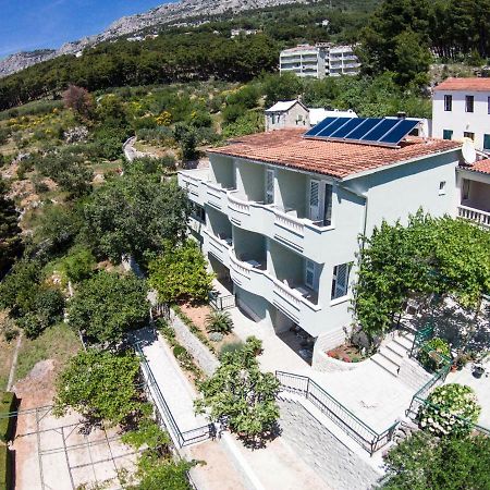Guesthouse Dominovic Brela Dış mekan fotoğraf