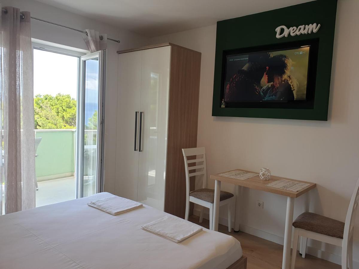 Guesthouse Dominovic Brela Dış mekan fotoğraf