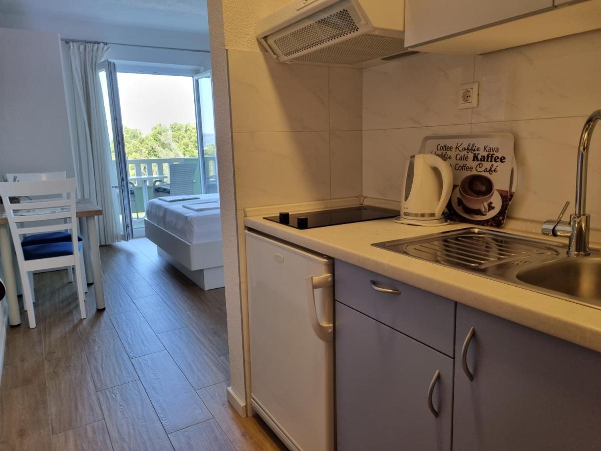 Guesthouse Dominovic Brela Dış mekan fotoğraf