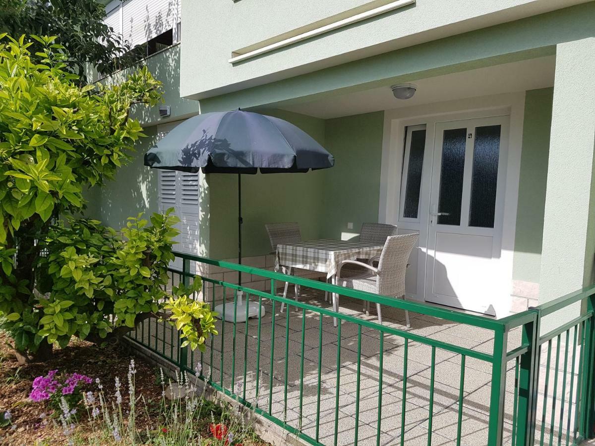 Guesthouse Dominovic Brela Dış mekan fotoğraf