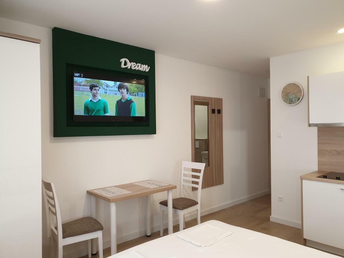 Guesthouse Dominovic Brela Dış mekan fotoğraf